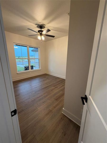 Spacious, unfurnished interior of a new home in , Abilene (Image 28).