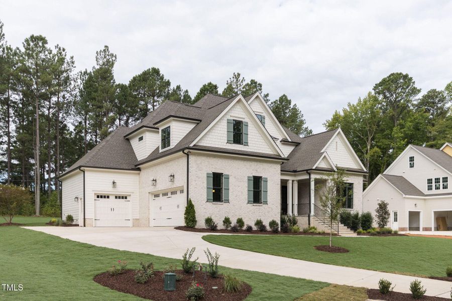 040-1920x1080-exterior