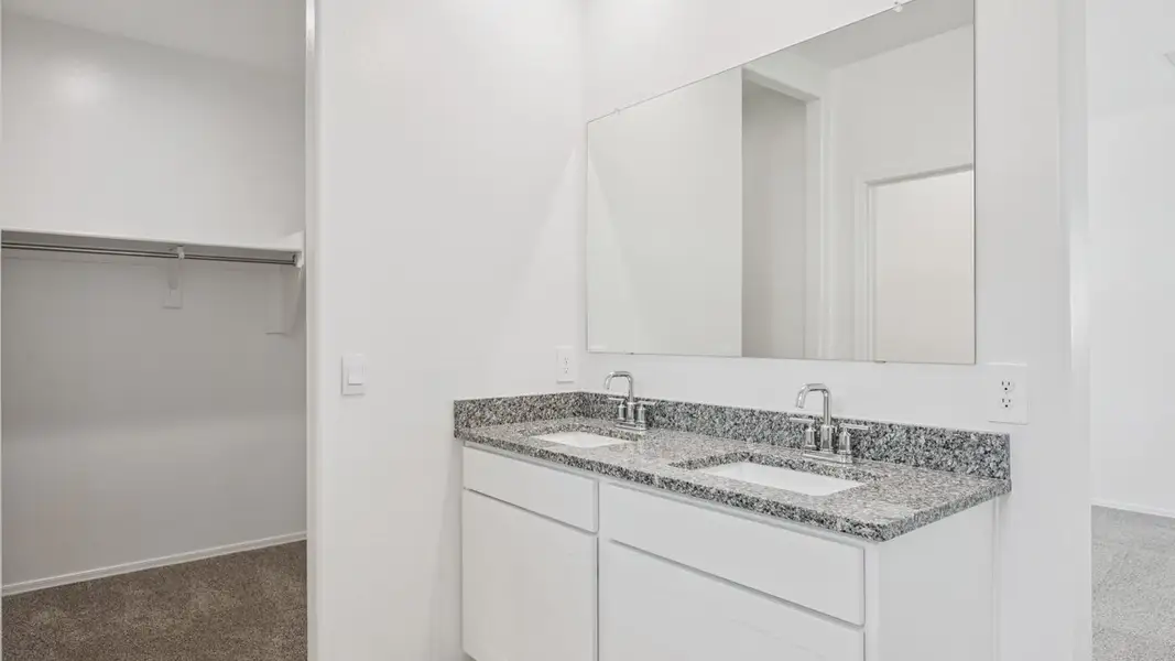 Furnished interior view inside a new home in Quail Ranch, San Tan Valley (Image 8).