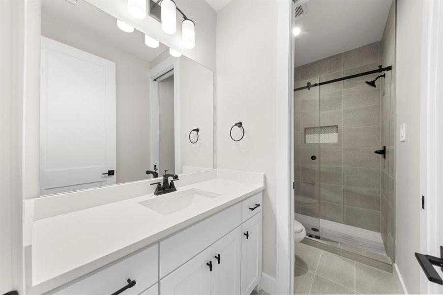 26. 1902 Pebble - 4TH Bath