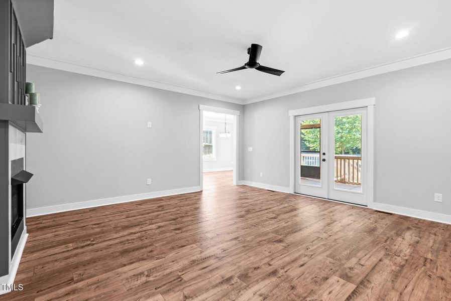 1004 Snow Peak Court-26