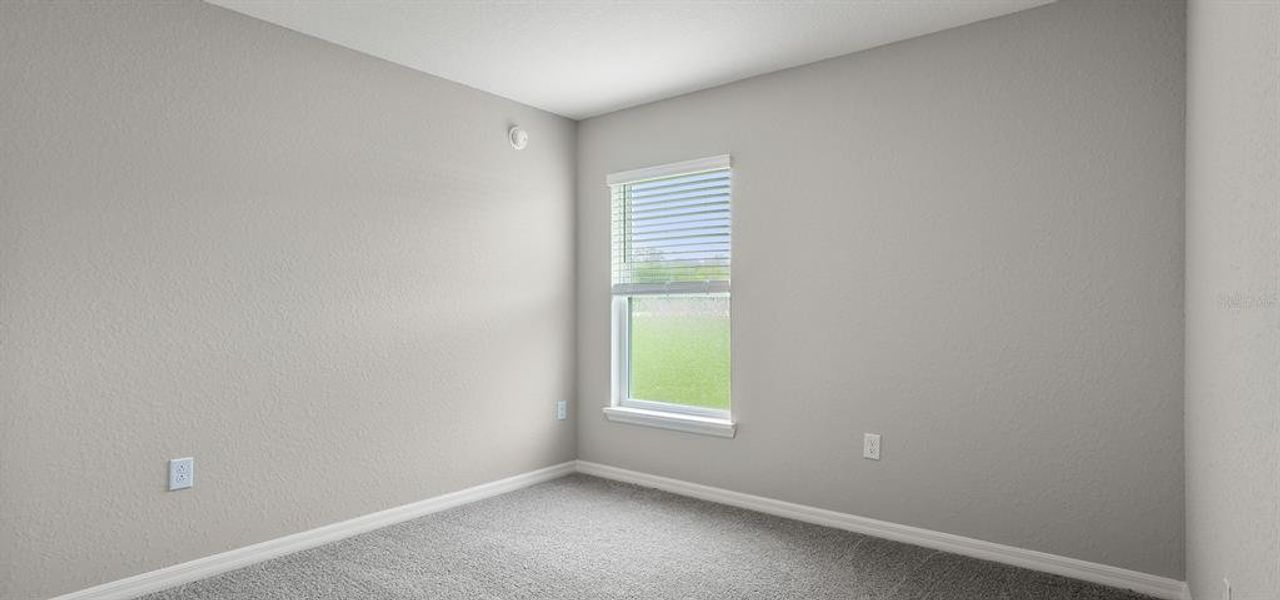 Spacious, unfurnished interior of a new home in Falls of Ocala, Ocala (Image 18).