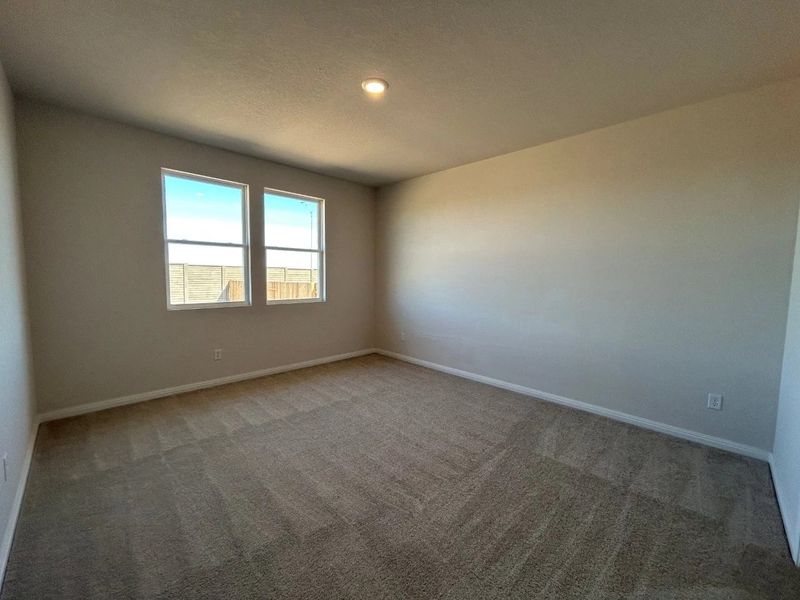 Spacious, unfurnished interior of a new home in Willow Springs, Buda (Image 24).