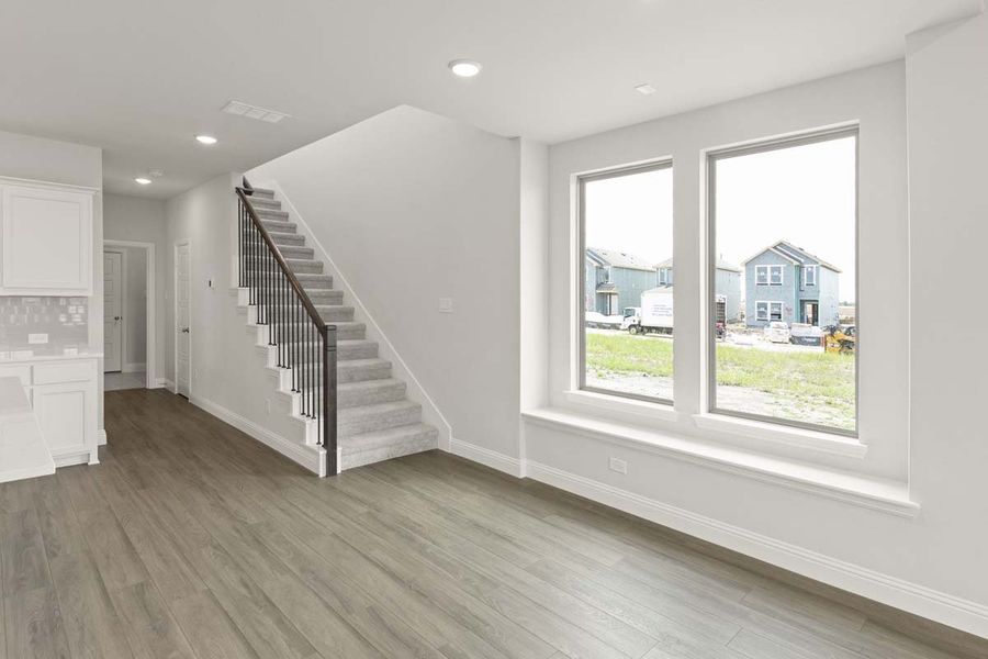 Spacious, unfurnished interior of a new home in Elevon, Lavon (Image 23).