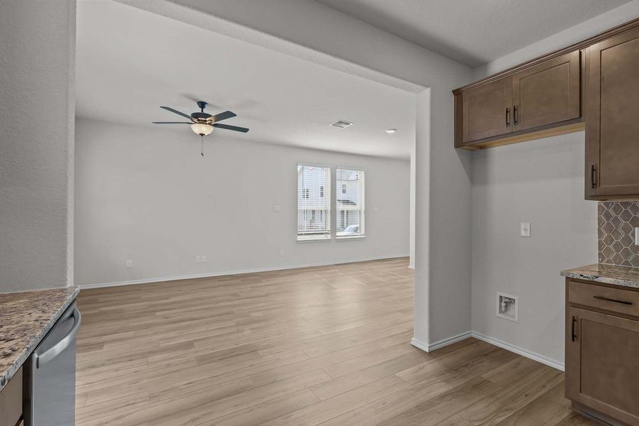 Representative unfurnished interior of a home built from the The Florence B by Davidson Homes LLC in Cedar Heights, San Antonio (Image 21).