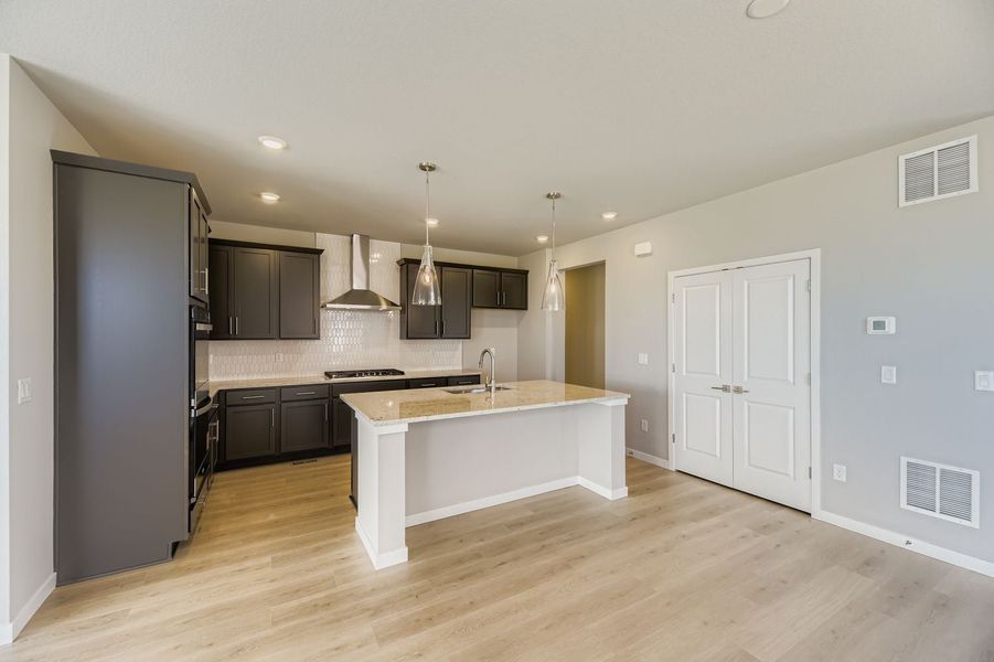 Elizabeth, CO New Home.  - Slide 13