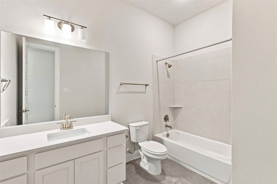 Furnished interior view inside a new home in Northfork, Liberty Hill (Image 14).