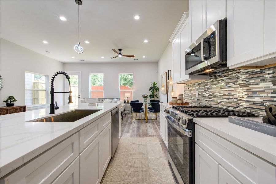 Furnished interior view inside a new home in , Houston (Image 17). Furnished interior view inside a new home in , Houston (Image 17).