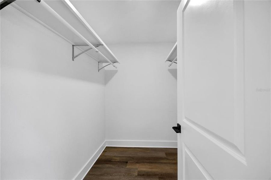 Spacious, unfurnished interior of a new home in , Bushnell (Image 28).
