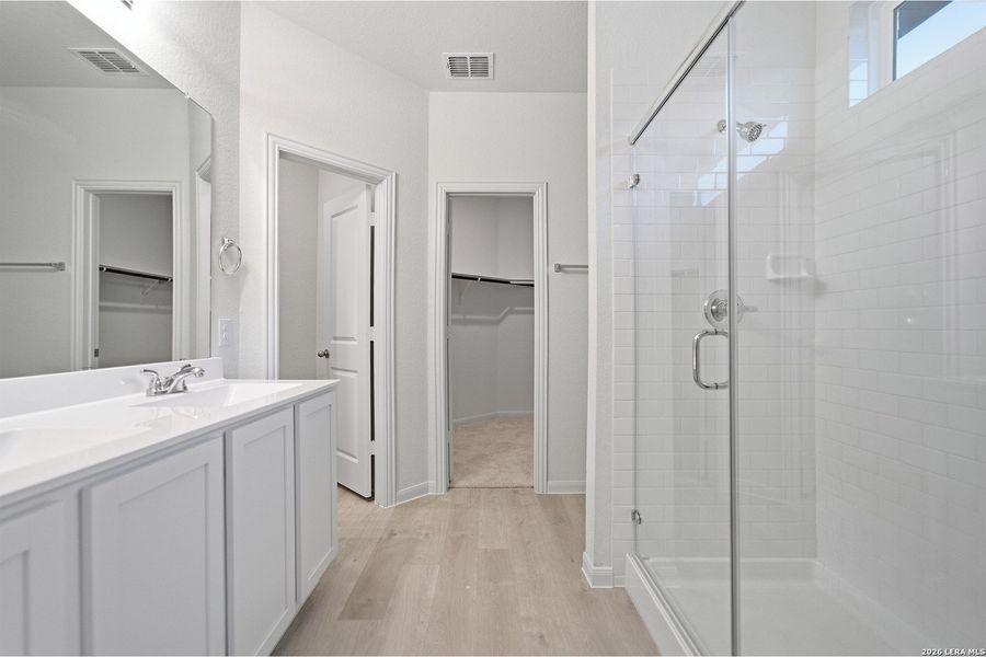 Furnished interior view inside a new home in Garden Grove, San Antonio (Image 7).