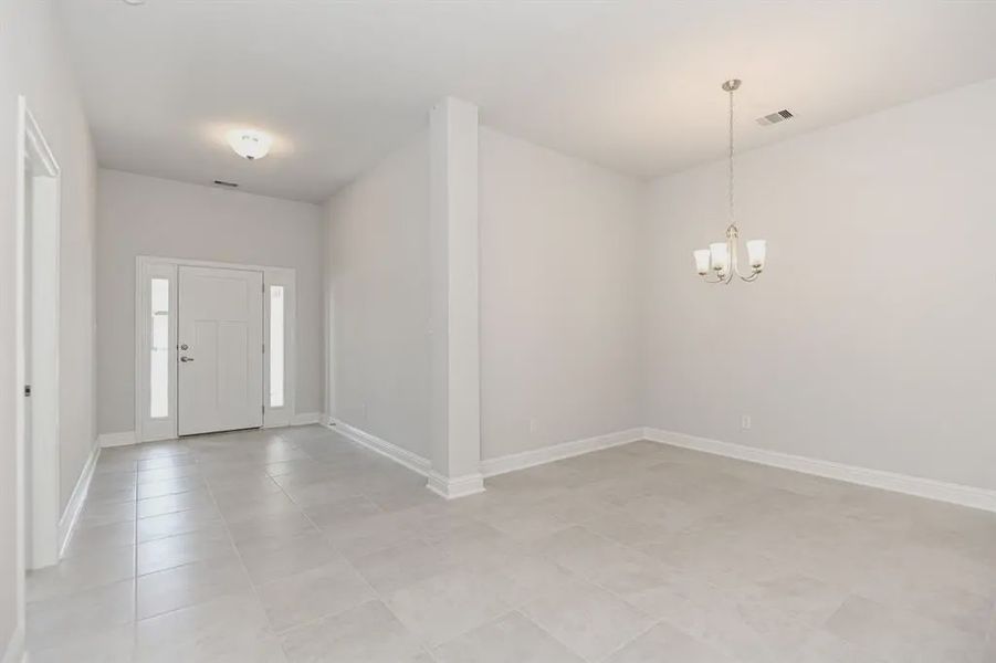Spacious, unfurnished interior of a new home in Bayou Maison, Dickinson (Image 12). Spacious, unfurnished interior of a new home in Bayou Maison, Dickinson (Image 12).