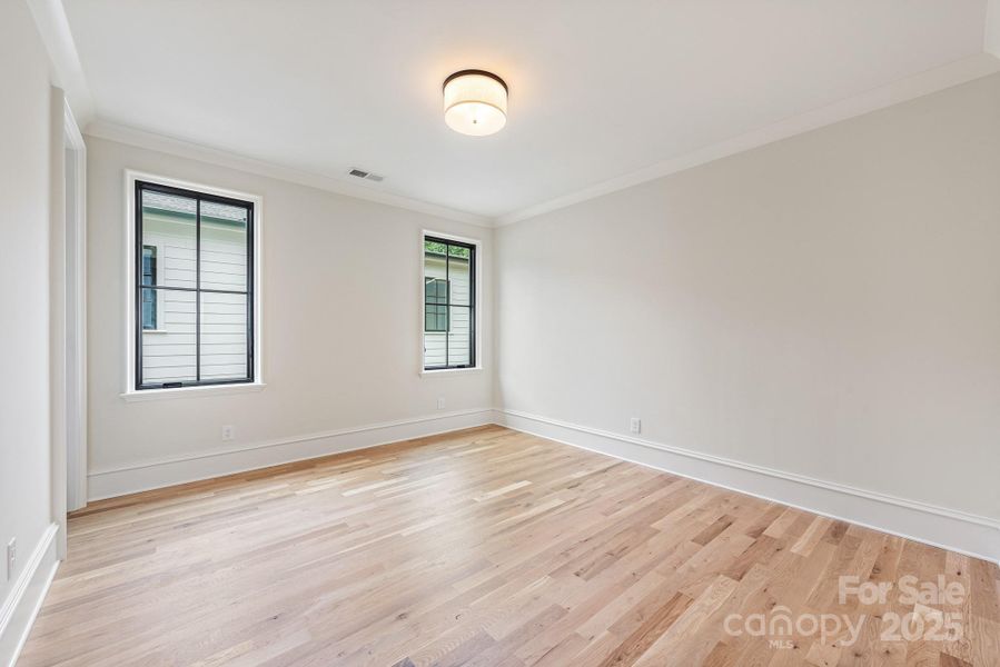 Guest Room Guest Room