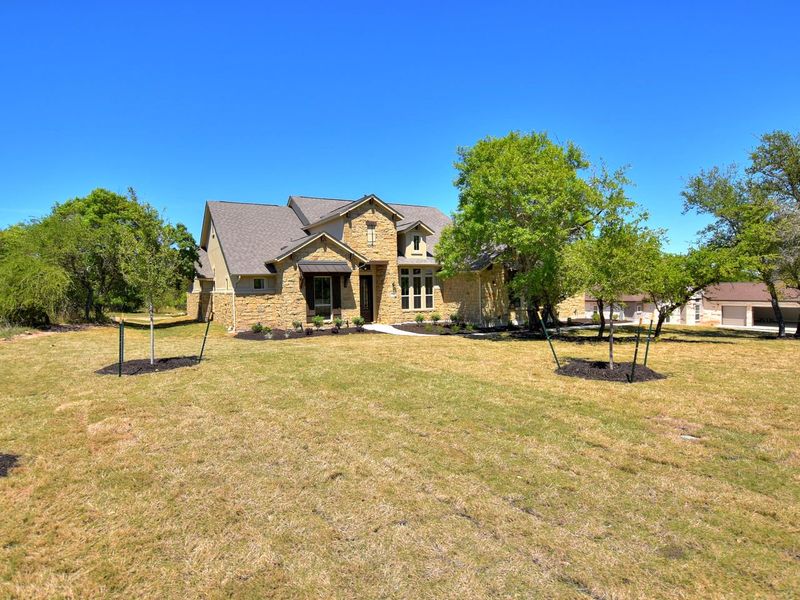 Image 526 representing the San Simeon I by Giddens Homes in Clearwater Ranch, Liberty Hill, TX.