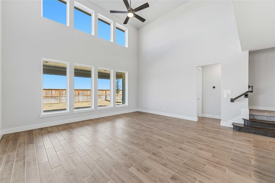 Spacious, unfurnished interior of a new home in Valencia, Manvel (Image 23). Spacious, unfurnished interior of a new home in Valencia, Manvel (Image 23).