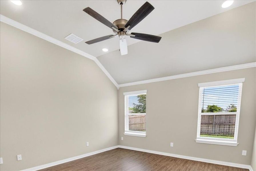 Spacious, unfurnished interior of a new home in , Robinson (Image 27).