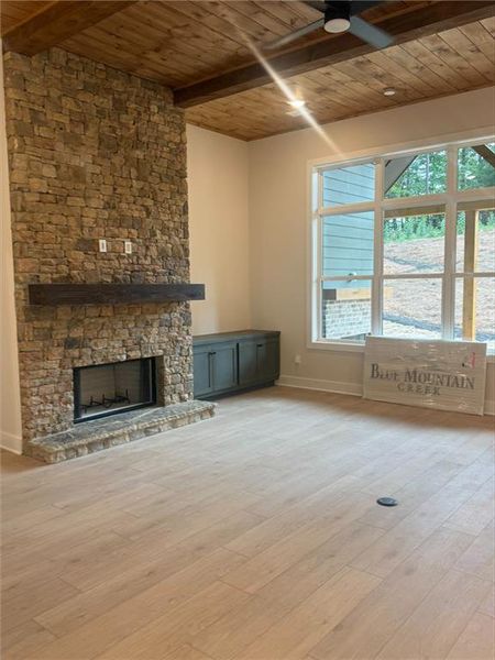 Image 33 of a home in Blue Mountain Creek.