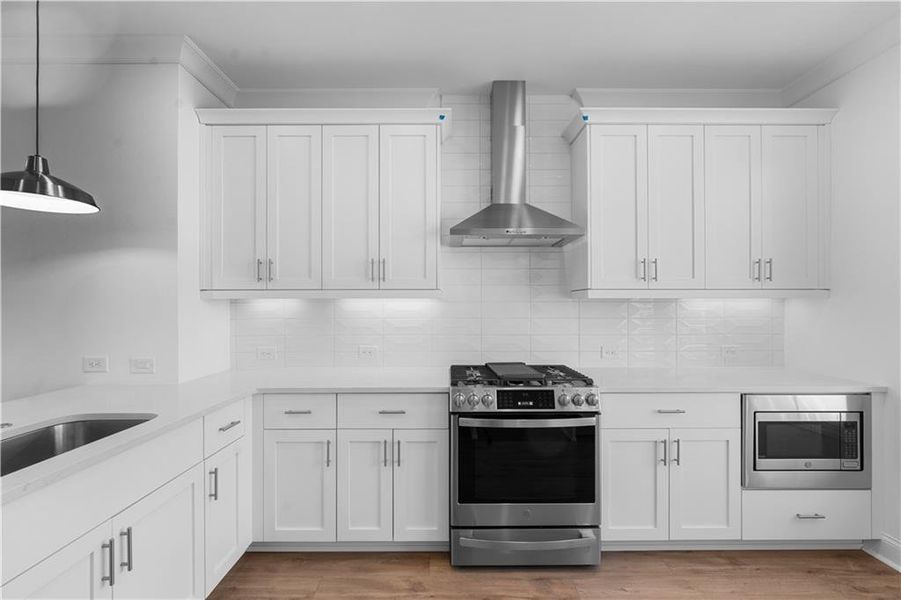 Image 48 of a home in Evanshire Townhomes.