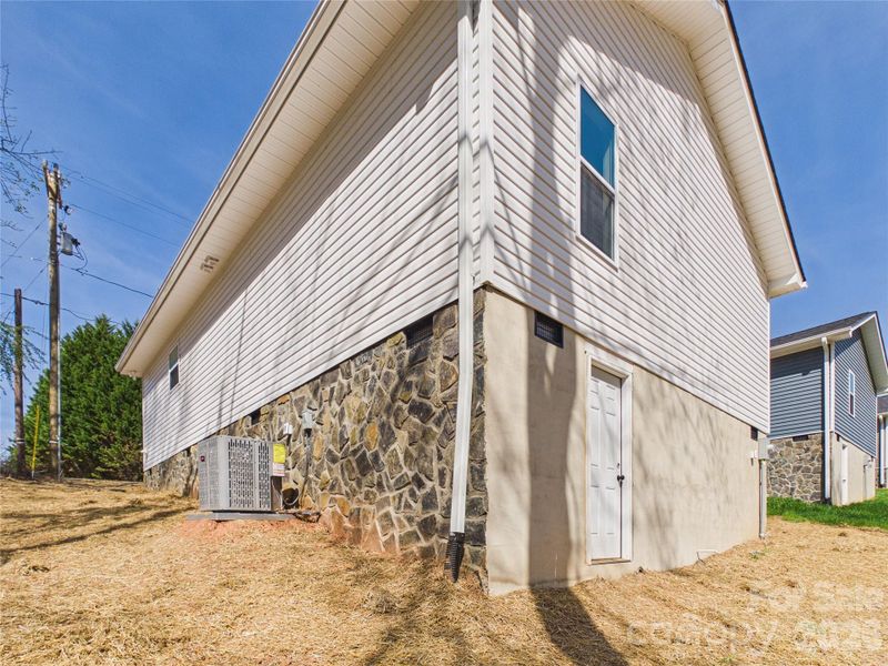 Exterior details and patio area of a home in , Valdese (Image 22).