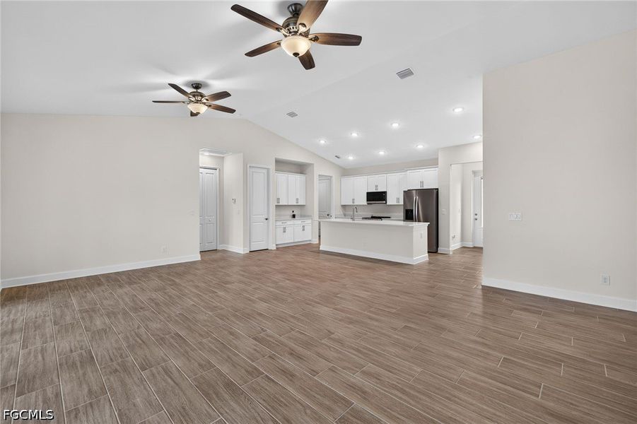 Spacious, unfurnished interior of a new home in Cape Coral, Cape Coral (Image 29). Spacious, unfurnished interior of a new home in Cape Coral, Cape Coral (Image 29).