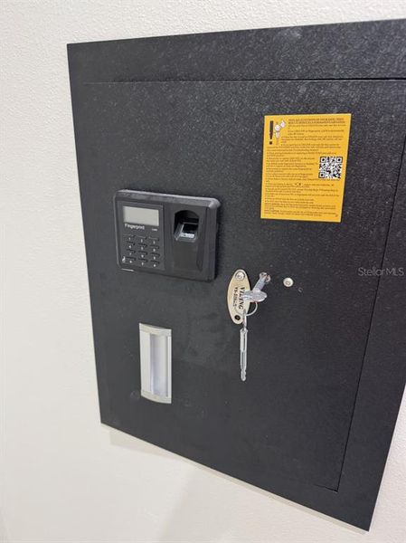 Close-up of interior finishes inside a home in , Okeechobee (Image 12).