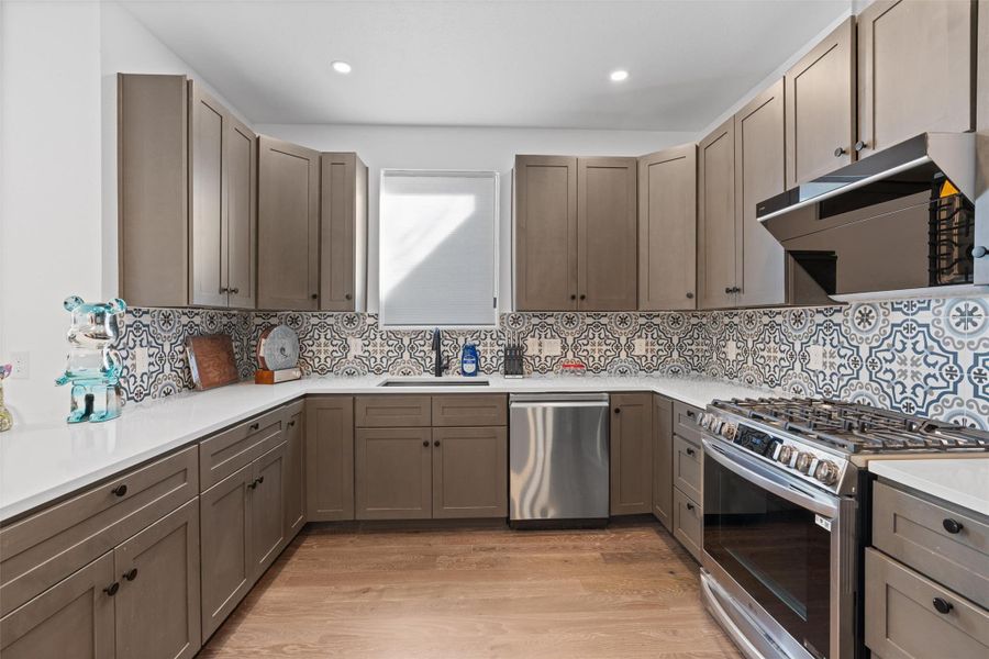 Furnished interior view inside a new home in , Austin (Image 8).