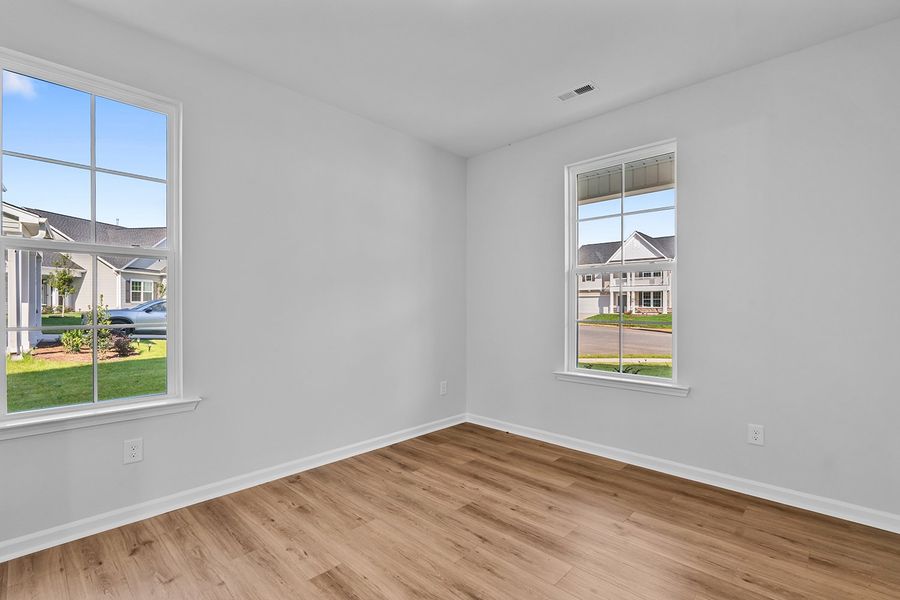 Spacious, unfurnished interior of a new home in Watkins Landing, Kernersville (Image 26).