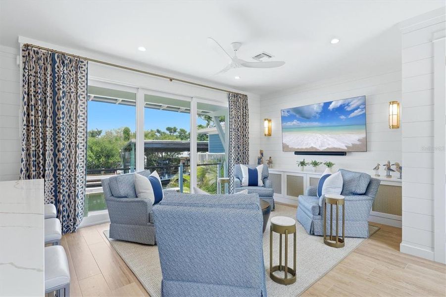 Furnished interior view inside a new home in , Boca Grande (Image 5).