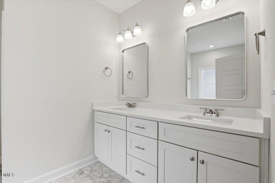 38-404 Creeks Edge Dr-38