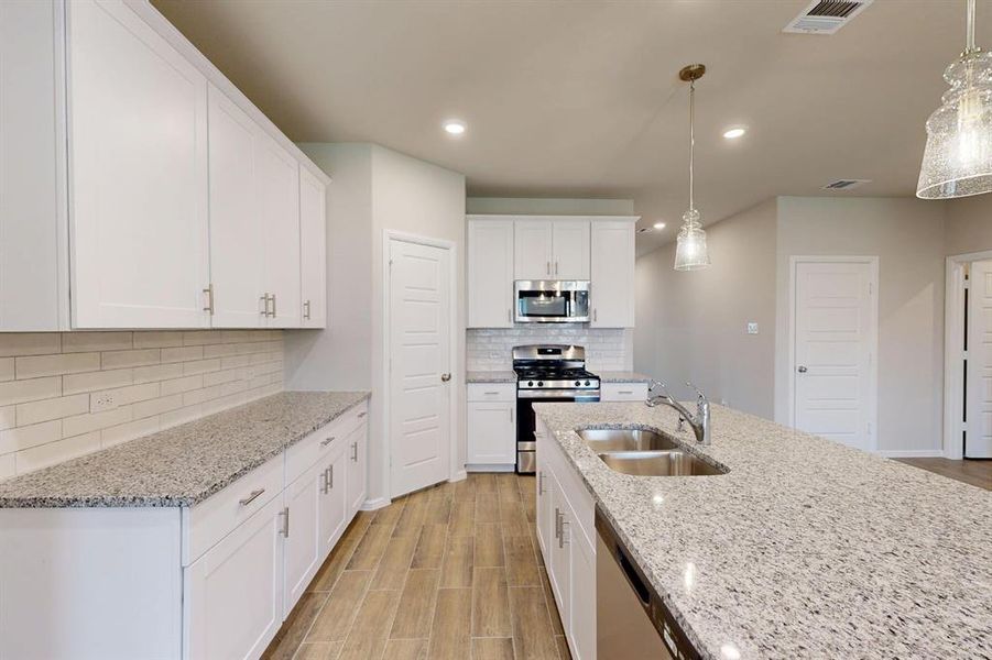 Furnished interior view inside a new home in Forest Park, Princeton (Image 7). Furnished interior view inside a new home in Forest Park, Princeton (Image 7).