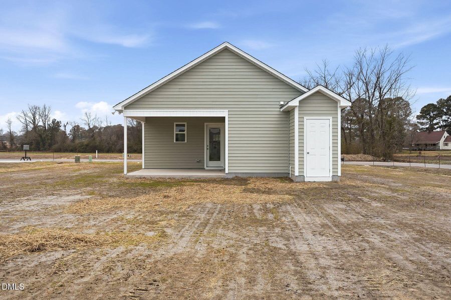 33-web-or-mls-248 Rae St-134