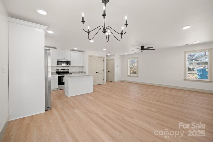 Spacious, unfurnished interior of a new home in , Newton (Image 33).