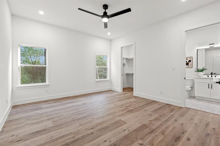 Spacious, unfurnished interior of a new home in , Dallas (Image 21).