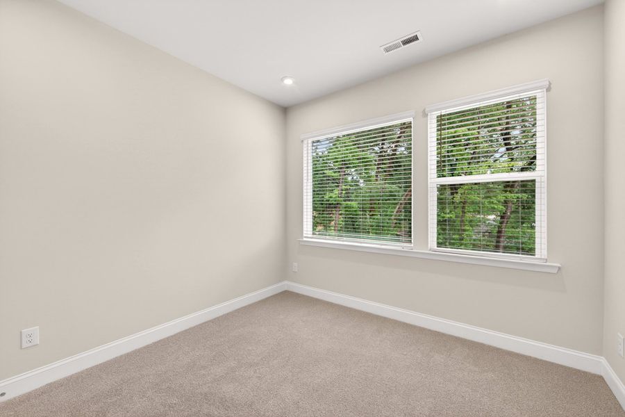 Spacious, unfurnished interior of a new home in Archer Row, Charlotte (Image 32). Spacious, unfurnished interior of a new home in Archer Row, Charlotte (Image 32).