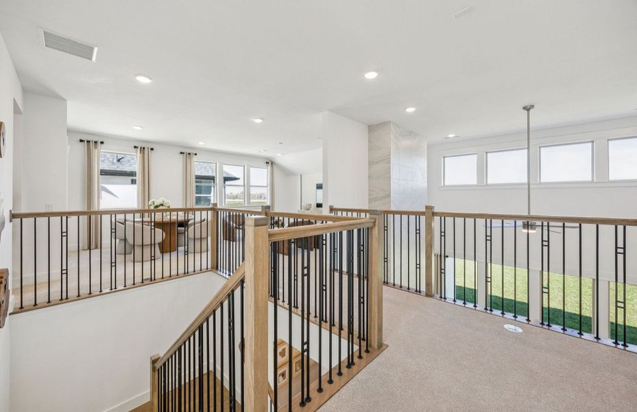 Representative furnished interior of a home built from the Gillett by Pulte Homes in Ryehill, Rosenberg (Image 14).
