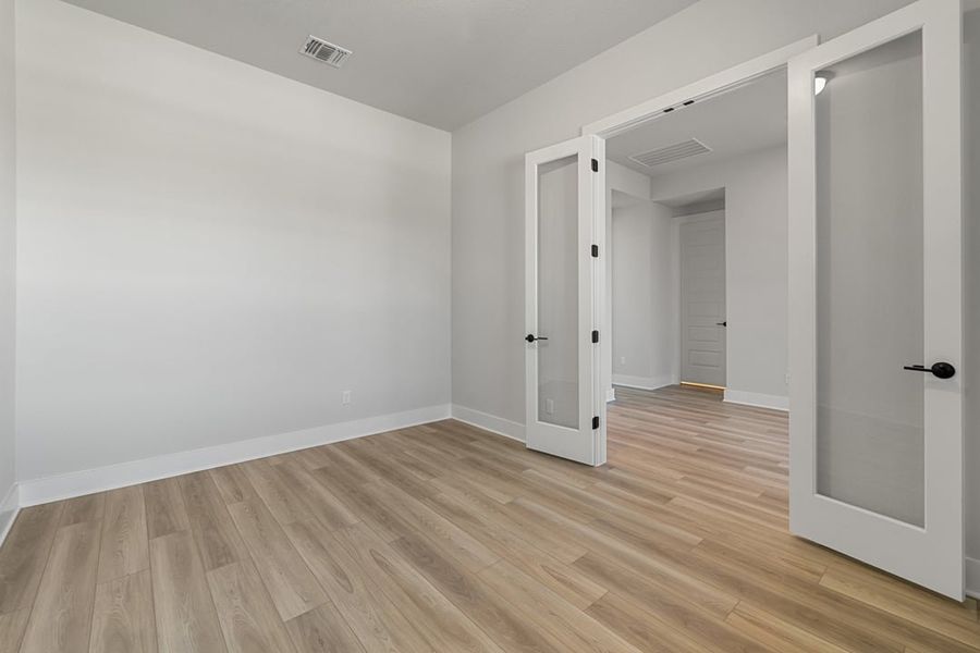 Spacious, unfurnished interior of a new home in Capitol Collection at Lariat, Liberty Hill (Image 18). Spacious, unfurnished interior of a new home in Capitol Collection at Lariat, Liberty Hill (Image 18).