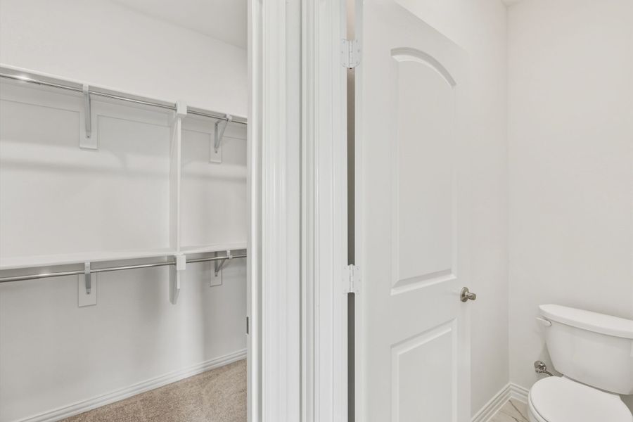 Image 35 of a home in Edgewater.