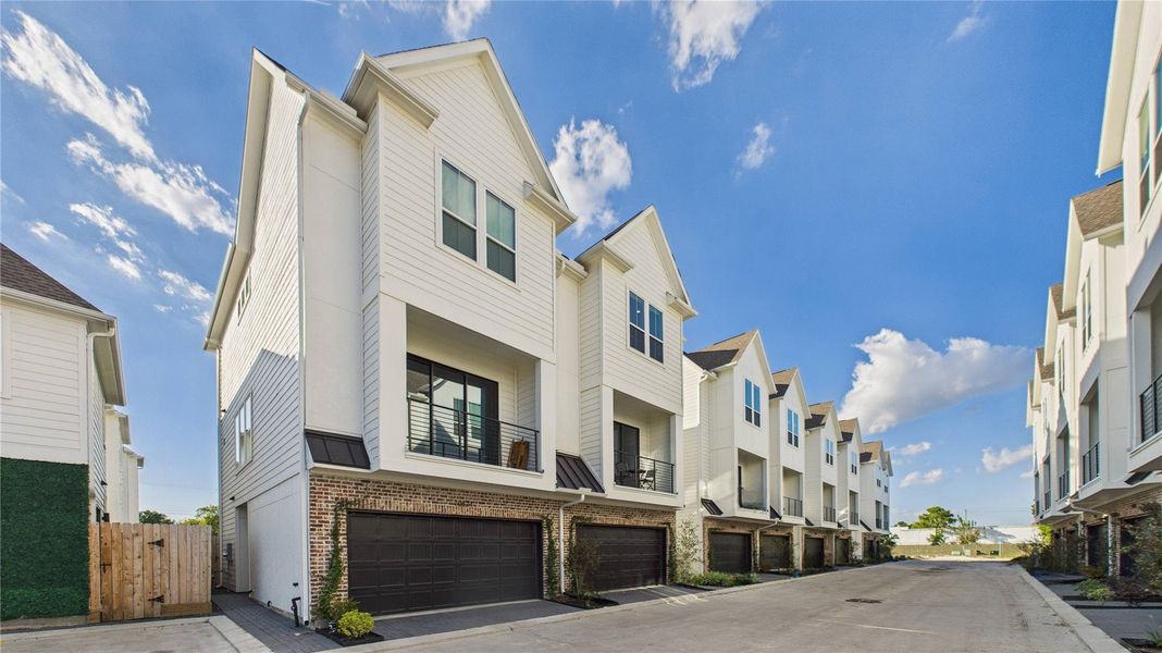 Front exterior of a new home in Willowbend Point, Houston, TX, highlighting curb appeal (Image 2). Front exterior of a new home in Willowbend Point, Houston, TX, highlighting curb appeal (Image 2).