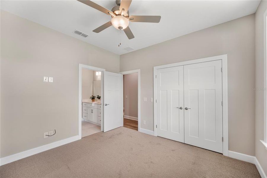 Spacious, unfurnished interior of a new home in , Mulberry (Image 26).