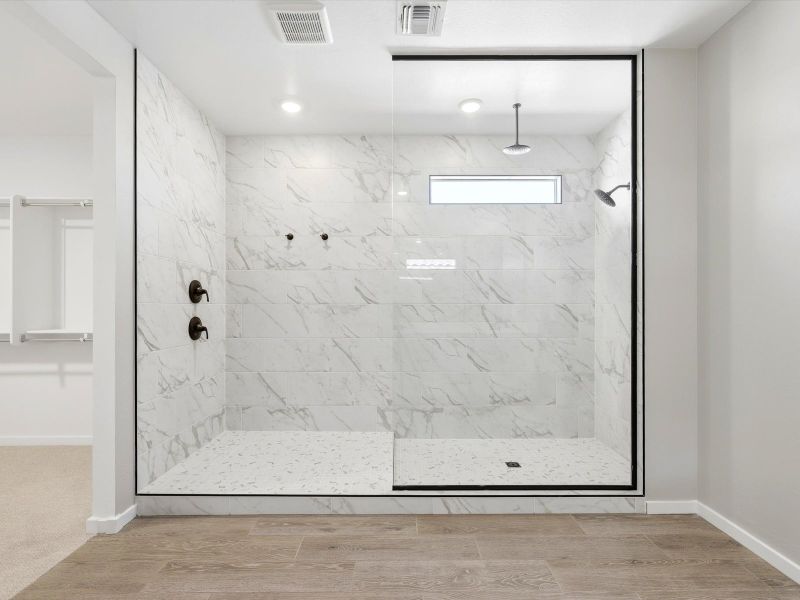 Spacious, unfurnished interior of a new home in Paloma Creek - Signature Series, Surprise (Image 11).