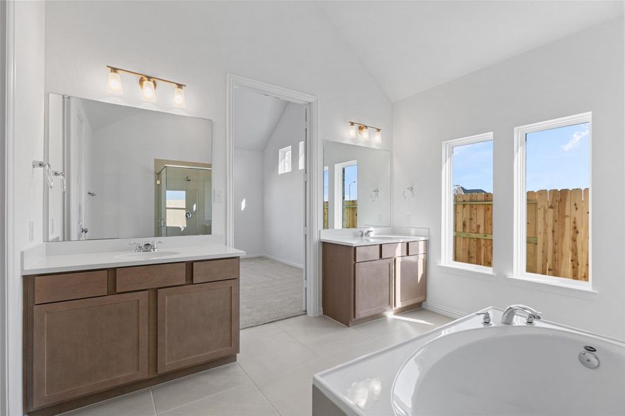 Furnished interior view inside a new home in Wildrye, Waller (Image 5).