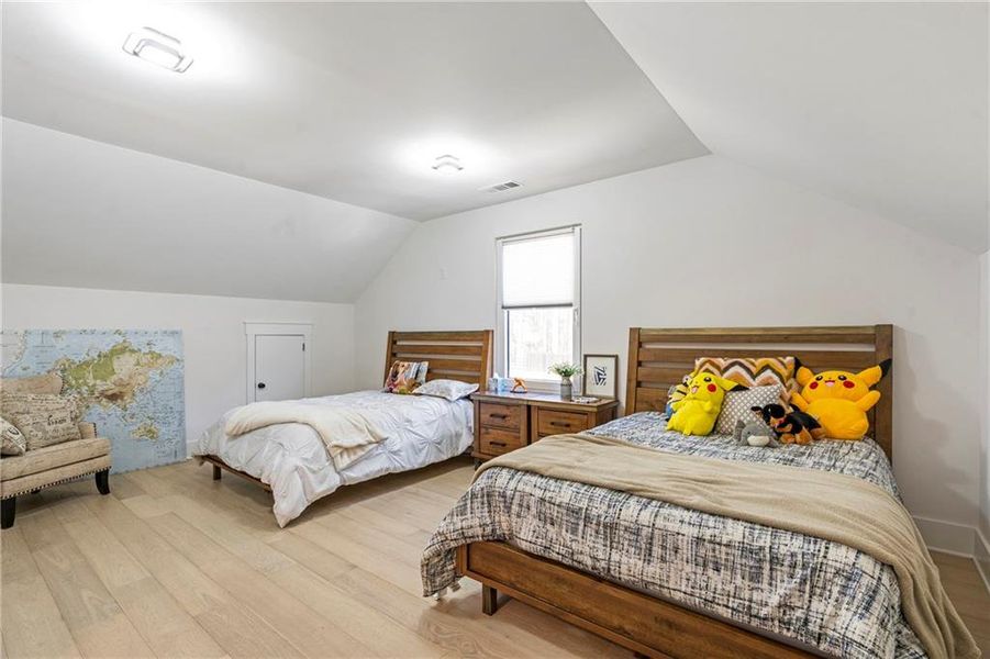 Furnished interior view inside a new home in , Lawrenceville (Image 33).