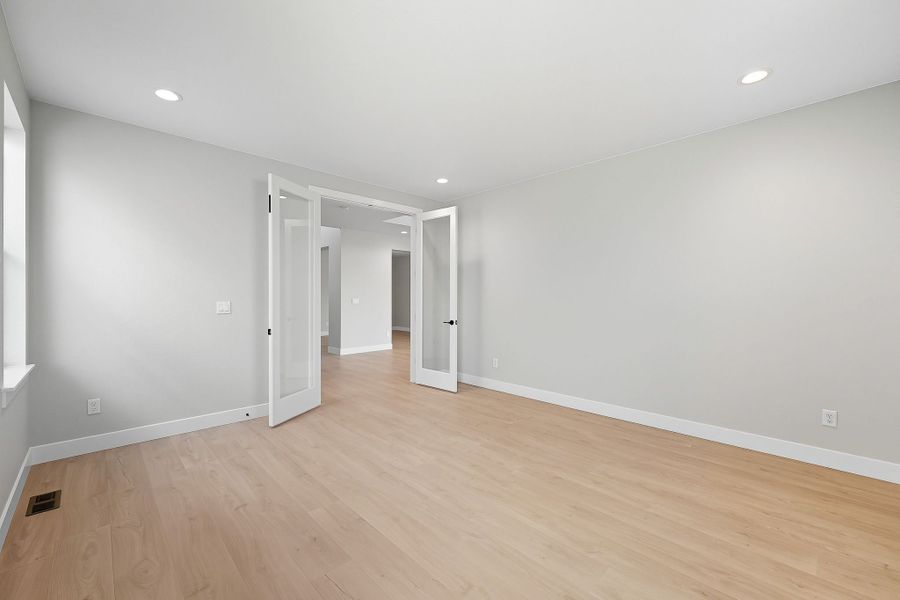 Spacious, unfurnished interior of a new home in Macanta Destination Collection, Castle Rock (Image 19).