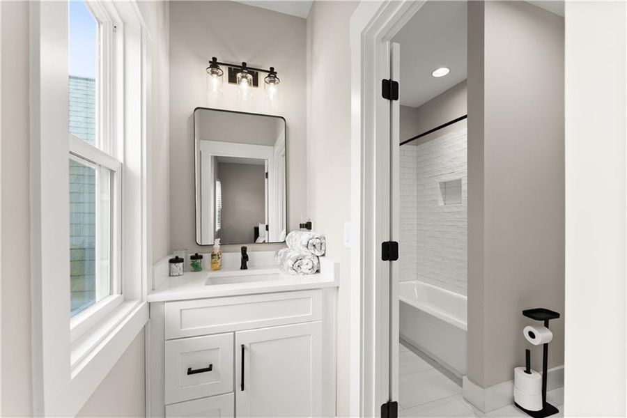 Furnished interior view inside a new home in , Jefferson (Image 33).