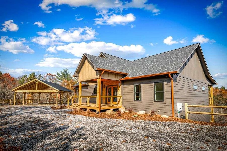 Exterior details and patio area of a home in , Mineral Bluff (Image 36).