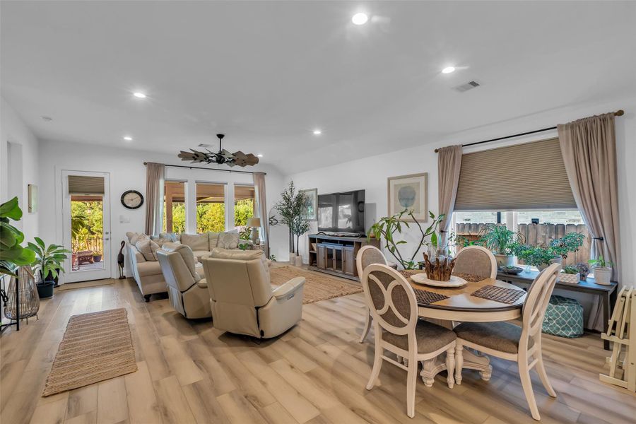Furnished interior view inside a new home in , Conroe (Image 24).