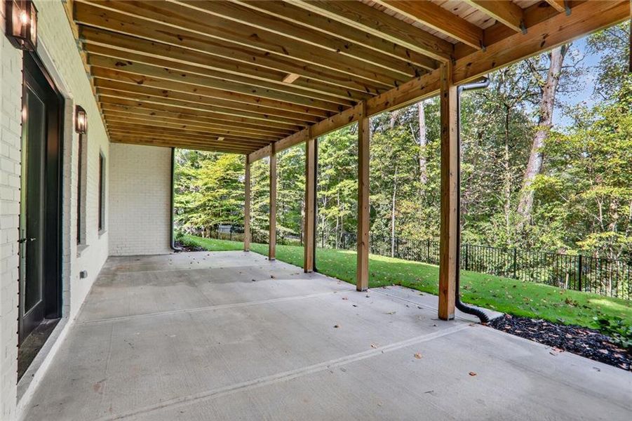 Image 48 of a home in .