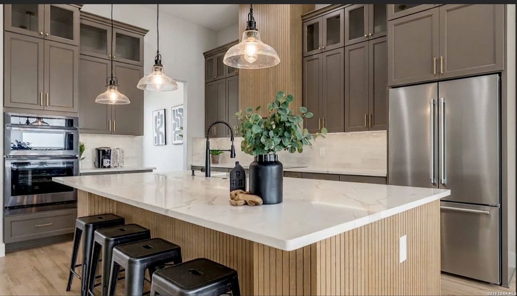 Furnished interior view inside a new home in , La Vernia (Image 6).