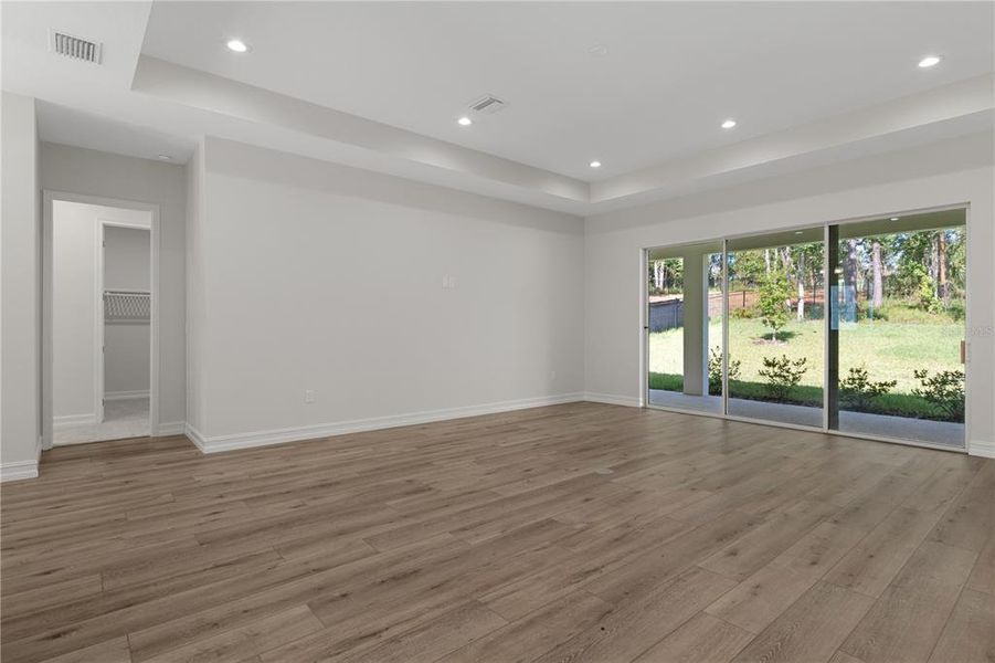 Spacious, unfurnished interior of a new home in Southern Hills Plantation, Brooksville (Image 18). Spacious, unfurnished interior of a new home in Southern Hills Plantation, Brooksville (Image 18).