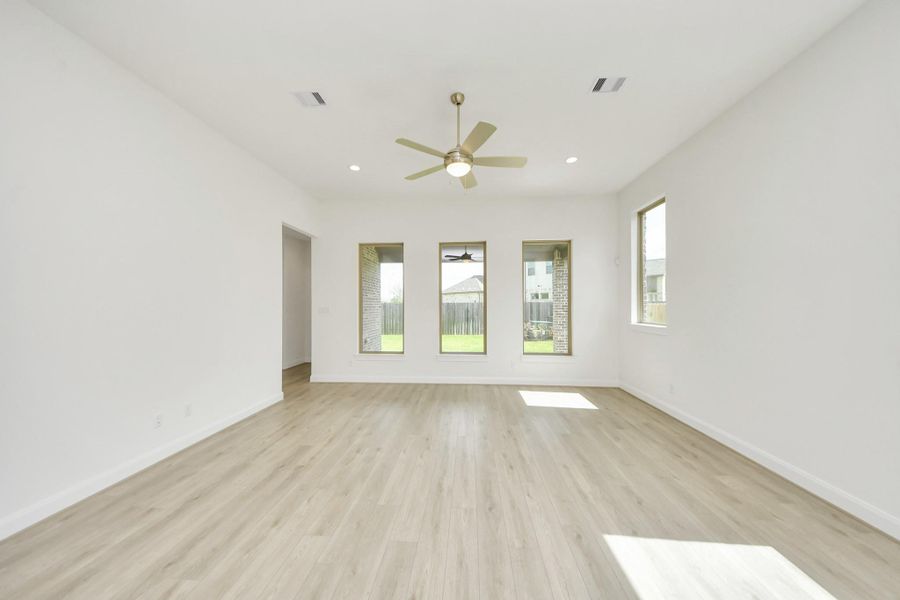 Spacious, unfurnished interior of a new home in Marvida, Cypress (Image 11).