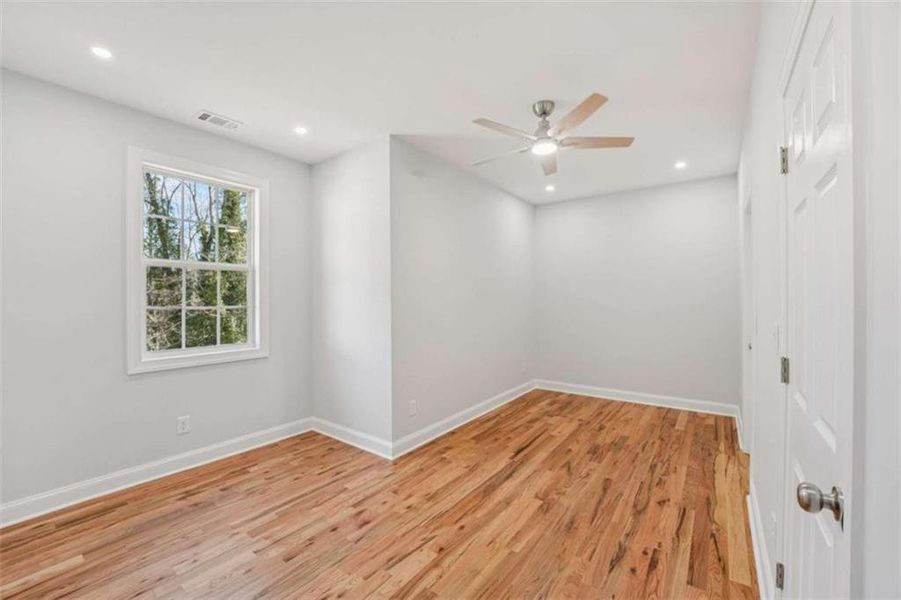 Spacious, unfurnished interior of a new home in , South Fulton (Image 38).